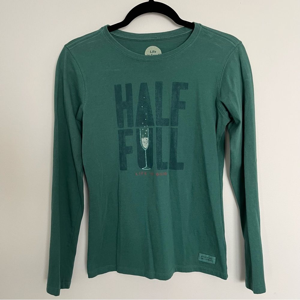Life Is Good Graphic Tee Size XS. Perfect for  St Patrick’s!